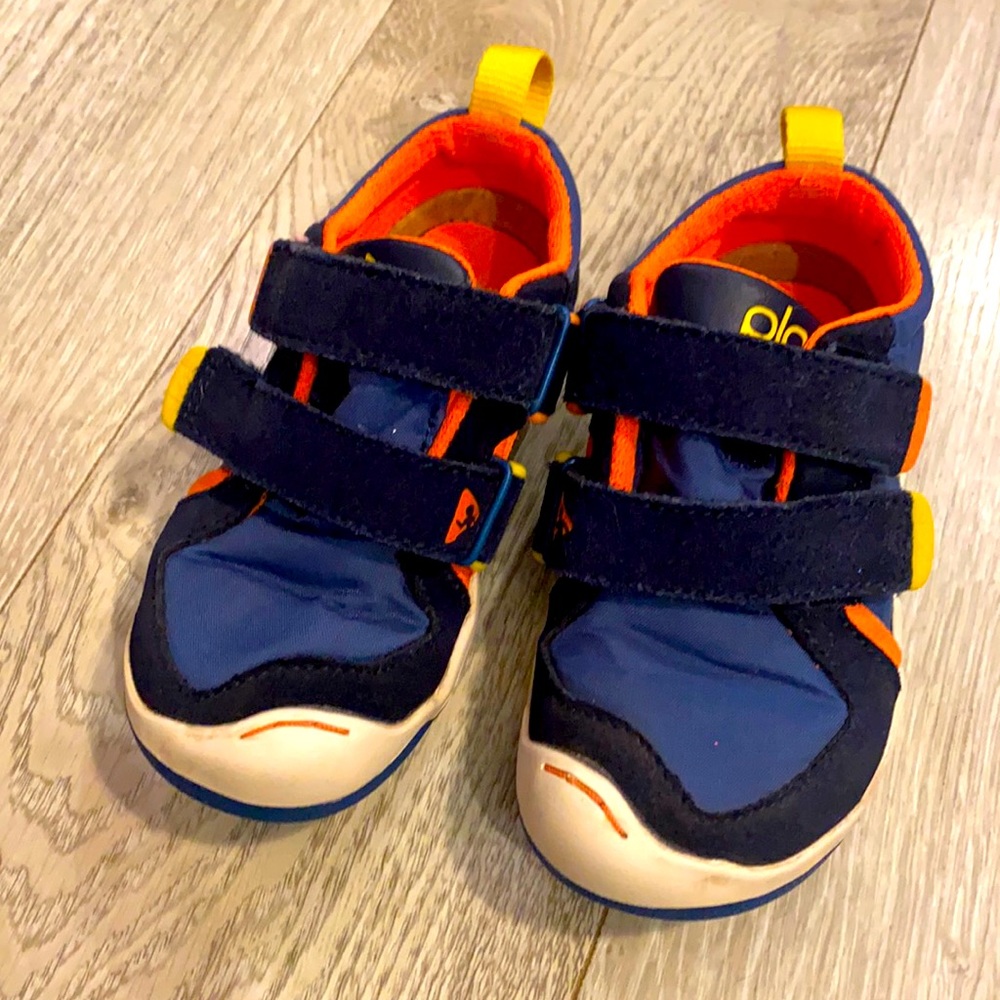 Plae Ty Toddler Sneakers Size 9